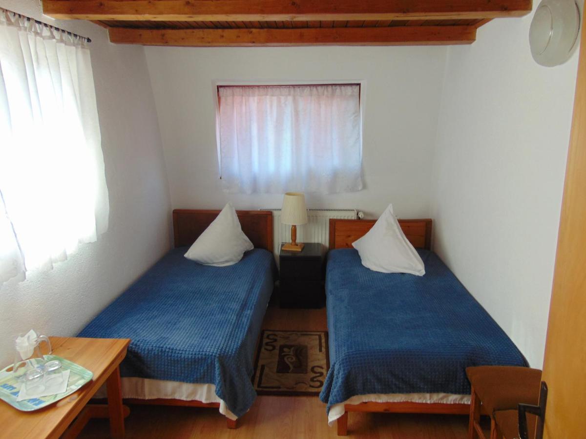 Pensiunea Amo Vălenii de Munte Extérieur photo